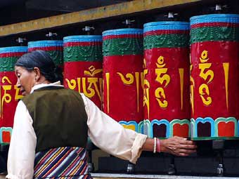 prayer-wheel